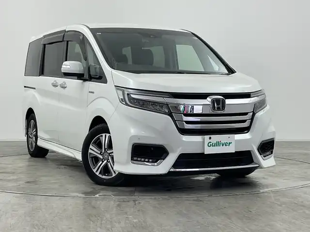ホンダ ステップワゴン スパーダ ハイブリッド G EX ホンダセンシング 群馬県 2018(平30)年 3.4万km プラチナホワイトパール ホンダセンシング　純正９インチナビ　フルセグＴＶ　バックカメラ　前方ドライブレコーダー　ＥＴＣ　両側パワースライドドア　シートヒーター　純正１６インチアルミ　ＬＥＤヘッドライト　クルーズコントロール