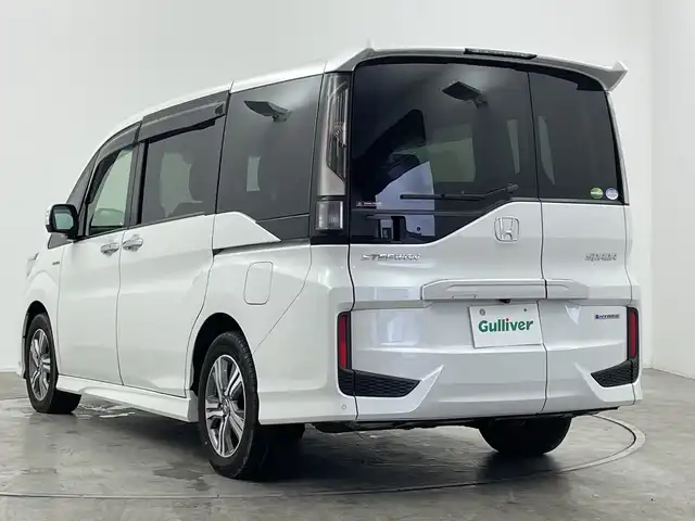ホンダ ステップワゴン スパーダ ハイブリッド G EX ホンダセンシング 群馬県 2018(平30)年 3.4万km プラチナホワイトパール ホンダセンシング　純正９インチナビ　フルセグＴＶ　バックカメラ　前方ドライブレコーダー　ＥＴＣ　両側パワースライドドア　シートヒーター　純正１６インチアルミ　ＬＥＤヘッドライト　クルーズコントロール