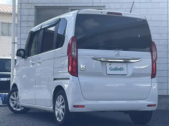 ホンダ Ｎ ＢＯＸ G 福岡県 2022(令4)年 1.2万km プラチナホワイトパール ワンオーナー/カロッツエリアディスプレイオーディオ【FH-3500DVS】/(AM/FM/CD/DVD/Bluetooth/iPod)/バックカメラ/ホンダセンシング/・衝突軽減ブレーキ/・誤発進抑制機能/・後方誤発進抑制機能/・歩行者事故低減ステアリング/・路外逸脱抑制機能/・先行車発進お知らせ機能/・標識認識機能/・アダプティブクルーズコントロール/・車線維持支援システム/横滑り抑制機能/盗難防止装置/両側スライドドア/カロッツエリア前方ドライブレコーダー【VREC-DZ300】/社外フロアマット/電格ウィンカーミラー/ドアバイザー/ステアリングスイッチ/プッシュスタート/ブレーキホールド/ISOFIX/アクセサリーソケット/スペアキー×1/保証書/取扱説明書/ナビ取扱説明書