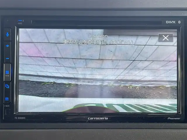 ホンダ Ｎ ＢＯＸ G 福岡県 2022(令4)年 1.2万km プラチナホワイトパール ワンオーナー/カロッツエリアディスプレイオーディオ【FH-3500DVS】/(AM/FM/CD/DVD/Bluetooth/iPod)/バックカメラ/ホンダセンシング/・衝突軽減ブレーキ/・誤発進抑制機能/・後方誤発進抑制機能/・歩行者事故低減ステアリング/・路外逸脱抑制機能/・先行車発進お知らせ機能/・標識認識機能/・アダプティブクルーズコントロール/・車線維持支援システム/横滑り抑制機能/盗難防止装置/両側スライドドア/カロッツエリア前方ドライブレコーダー【VREC-DZ300】/社外フロアマット/電格ウィンカーミラー/ドアバイザー/ステアリングスイッチ/プッシュスタート/ブレーキホールド/ISOFIX/アクセサリーソケット/スペアキー×1/保証書/取扱説明書/ナビ取扱説明書