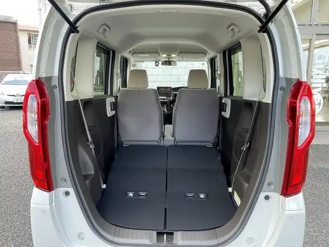 ホンダ Ｎ ＢＯＸ G 福岡県 2022(令4)年 1.2万km プラチナホワイトパール ワンオーナー/カロッツエリアディスプレイオーディオ【FH-3500DVS】/(AM/FM/CD/DVD/Bluetooth/iPod)/バックカメラ/ホンダセンシング/・衝突軽減ブレーキ/・誤発進抑制機能/・後方誤発進抑制機能/・歩行者事故低減ステアリング/・路外逸脱抑制機能/・先行車発進お知らせ機能/・標識認識機能/・アダプティブクルーズコントロール/・車線維持支援システム/横滑り抑制機能/盗難防止装置/両側スライドドア/カロッツエリア前方ドライブレコーダー【VREC-DZ300】/社外フロアマット/電格ウィンカーミラー/ドアバイザー/ステアリングスイッチ/プッシュスタート/ブレーキホールド/ISOFIX/アクセサリーソケット/スペアキー×1/保証書/取扱説明書/ナビ取扱説明書