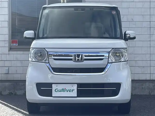 ホンダ Ｎ ＢＯＸ G 福岡県 2022(令4)年 1.2万km プラチナホワイトパール ワンオーナー/カロッツエリアディスプレイオーディオ【FH-3500DVS】/(AM/FM/CD/DVD/Bluetooth/iPod)/バックカメラ/ホンダセンシング/・衝突軽減ブレーキ/・誤発進抑制機能/・後方誤発進抑制機能/・歩行者事故低減ステアリング/・路外逸脱抑制機能/・先行車発進お知らせ機能/・標識認識機能/・アダプティブクルーズコントロール/・車線維持支援システム/横滑り抑制機能/盗難防止装置/両側スライドドア/カロッツエリア前方ドライブレコーダー【VREC-DZ300】/社外フロアマット/電格ウィンカーミラー/ドアバイザー/ステアリングスイッチ/プッシュスタート/ブレーキホールド/ISOFIX/アクセサリーソケット/スペアキー×1/保証書/取扱説明書/ナビ取扱説明書