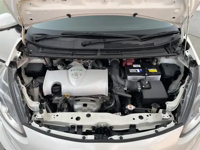 トヨタ シエンタ G クエロ 大分県 2018(平30)年 5.9万km ホワイトパールクリスタルシャイン 純正ナビ/CD/DVD/BT/フルセグ/全方位カメラ/ETC/シートヒーター（D/N）/ステアリングヒーター/ステアリングスイッチ/両側パワースライドドア/オートライト/トヨタセーフティーセンス/・衝突軽減ブレーキ/・レーンキープアシスト/・先行発進お知らせ/・オートハイビーム/モデリスタエアロ（F/S/R）/社外15インチアルミホイール