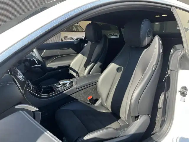 メルセデス・ベンツ Ｅ２００ クーペ スポーツ 岐阜県 2018(平30)年 2.4万km ポーラホワイト レーダーセーフティパッケージ/　アクティブディスタンスディストロニック/　アクティブステアリングアシスト/　アクティブレーンチェンジアシスト/　アクティブエマージェンシーストップアシスト/　PRE-SAFE/　アクティブブレーキアシスト（歩行者、飛び出し検知）/　アクティブブラインドスポットアシスト/　アクティブレーンキーピングアシスト/　トラフィックサインアシスト/マルチビームLEDヘッドライト/ヘッドアップディスプレイ/純正HDDナビ/フルセグTV/Bluetooth/AppleCarPlay/Android Auto/全方位カメラ/前席メモリー付パワーシート/シートヒーター/アンビエントライト/保証書、取扱説明書