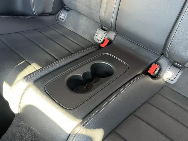 メルセデス・ベンツ Ｅ２００ クーペ スポーツ 岐阜県 2018(平30)年 2.4万km ポーラホワイト レーダーセーフティパッケージ/　アクティブディスタンスディストロニック/　アクティブステアリングアシスト/　アクティブレーンチェンジアシスト/　アクティブエマージェンシーストップアシスト/　PRE-SAFE/　アクティブブレーキアシスト（歩行者、飛び出し検知）/　アクティブブラインドスポットアシスト/　アクティブレーンキーピングアシスト/　トラフィックサインアシスト/マルチビームLEDヘッドライト/ヘッドアップディスプレイ/純正HDDナビ/フルセグTV/Bluetooth/AppleCarPlay/Android Auto/全方位カメラ/前席メモリー付パワーシート/シートヒーター/アンビエントライト/保証書、取扱説明書