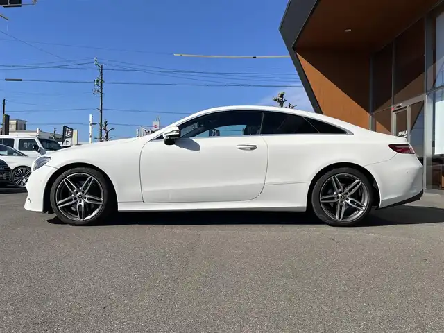 メルセデス・ベンツ Ｅ２００ クーペ スポーツ 岐阜県 2018(平30)年 2.4万km ポーラホワイト レーダーセーフティパッケージ/　アクティブディスタンスディストロニック/　アクティブステアリングアシスト/　アクティブレーンチェンジアシスト/　アクティブエマージェンシーストップアシスト/　PRE-SAFE/　アクティブブレーキアシスト（歩行者、飛び出し検知）/　アクティブブラインドスポットアシスト/　アクティブレーンキーピングアシスト/　トラフィックサインアシスト/マルチビームLEDヘッドライト/ヘッドアップディスプレイ/純正HDDナビ/フルセグTV/Bluetooth/AppleCarPlay/Android Auto/全方位カメラ/前席メモリー付パワーシート/シートヒーター/アンビエントライト/保証書、取扱説明書