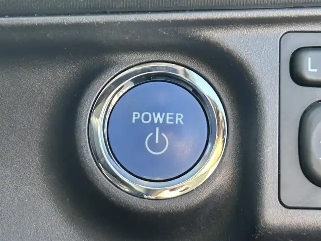 トヨタ アクア G ブラックソフトレザーセレ 栃木県 2017(平29)年 4.4万km スーパーレッドⅤ トヨタセーフティセンスC/・プリクラッシュセーフティシステム/・レーンディパーチャーアラート/・オートマチックハイビーム/純正メモリナビ/TV/CD/Bluetooth/SD/バックカメラ/ビルトインETC/スマートキー/プッシュEgスタート/合皮ブラックソフトレザーシート/シートヒーター/LEDヘッドライト/純正フロアマット/ドライブレコーダー/クルーズコントロール/ステアリングリモコン