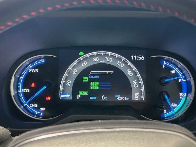トヨタ ＲＡＶ４ ＰＨＶ G Z 宮城県 2021(令3)年 4.3万km ホワイトパールクリスタルシャイン ガーニッシュ（フロント/サイド/リア）/トヨタセーフティーセンス/・車線逸脱警報装置/・ブラインドスポットモニター/・プリクラッシュセーフティ/・パーキングサポートブレーキ/・ロードサインアシスト/・先行車発進告知機能/純正ナビ/・フルセグTV/・Bluetooth/USB/・全方位カメラ/・2.0ETC/・ドライブレコーダー（前後）/・純正充電ケーブル/・100V充電/アイドリングストップ/電子パーキング/・オートブレーキホールド/革巻きステアリング/・ステアリングスイッチ/レザーシート/・パワーシート（運転席/助手席）/・エアシート（運転席/助手席）/・シートヒーター（運転席/助手席）/LEDヘッドライト/・オートハイビーム/・オートライト/純正フロアマット