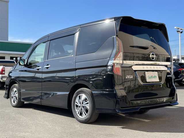 日産 セレナ e－パワー ハイウェイスター V 奈良県 2022(令4)年 3.6万km ダイヤモンドブラック 純正ナビ/アラウンドビューモニター/純正天吊モニター/デジタルルームミラー/エマージェンシーブレーキ/車線逸脱警報/プロパイロット/ハンズフリーオートスライドドア/ＥＴＣ/ドライブレコーダー