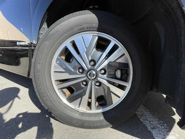 日産 セレナ e－パワー ハイウェイスター V 奈良県 2022(令4)年 3.6万km ダイヤモンドブラック 純正ナビ/アラウンドビューモニター/純正天吊モニター/デジタルルームミラー/エマージェンシーブレーキ/車線逸脱警報/プロパイロット/ハンズフリーオートスライドドア/ＥＴＣ/ドライブレコーダー