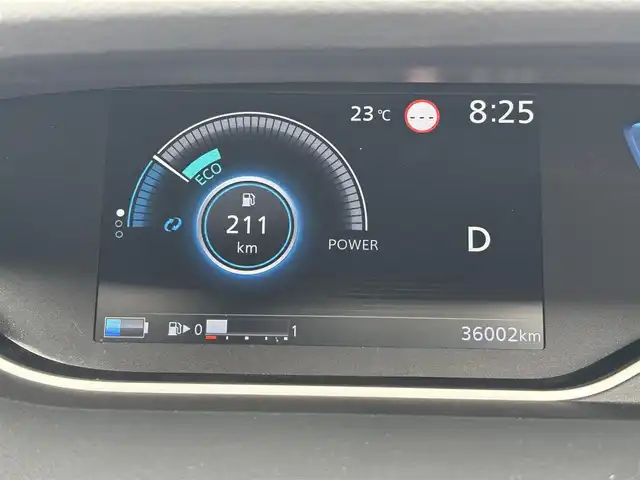 日産 セレナ e－パワー ハイウェイスター V 奈良県 2022(令4)年 3.6万km ダイヤモンドブラック 純正フルセグナビ　/Bluetooth　/ブルーレイ　/全方位モニター　/フリップダウンモニター　/電動パーキングブレーキ /ブレーキホールド　/デジタルインナーミラー　/前後ドライブレコーダー　/ブラインドスポットモニター/Wエアコン/ETC
