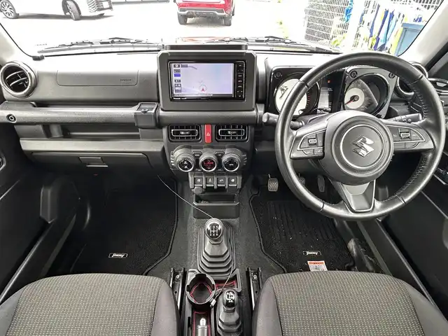 スズキ ジムニー XC 大阪府 2021(令3)年 3万km ジャングルグリーン 純正ナビ/  フルセグTV/CD/DVD/Bluetooth/衝突軽減ブレーキ/横滑り防止装置/前席シートヒーター/クルーズコントロール/レーンキープアシスト/ダウンヒルアシストコントロール/オートマチックハイビーム/純正16インチアルミホイール/純正フロアマット/プッシュスタート/スマートキー/ＥＴＣ/ＬＥＤ/禁煙車