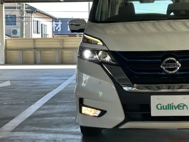 日産 セレナ e－パワー ハイウェイスター V 静岡県 2018(平30)年 8万km ブリリアントホワイトパール エマージェンシーブレーキ/純正9型ナビ/・フルセグTV/DVD/CD/BT/SD/Blu-ray/全周囲カメラ/ドラレコ前後/ビルトインETC/後席モニター/両側電動スライドドア(ハンズフリー)/側方支援/駐車支援/クルーズコントロール/オートハイビーム/シートヒーターD/N席/ハンドルヒーター/LEDヘッドランプ/・フォグランプ/純正フロアマット/ドアバイザー/スマートキー/純正15アルミホイール