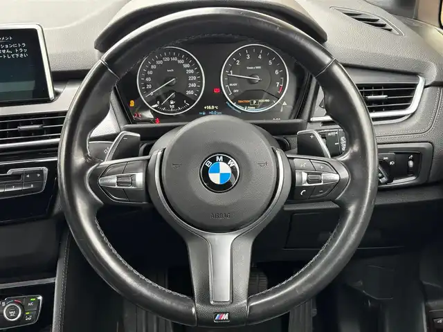 ＢＭＷ ２２５ｉ xDrive Aツアラー Mスポーツ 山梨県 2015(平27)年 3.5万km ミネラルグレー ワンオーナー/コンフォートパッケージ/コンフォートアクセス/パワーバックドア（フットオープナー付）/黒革シート/前席シートヒーター/純正HDDナビ/バックカメラ/前後PDC/LEDヘッドライト/オートライト/社外BBSホイール/純正バイザー/パドルシフト