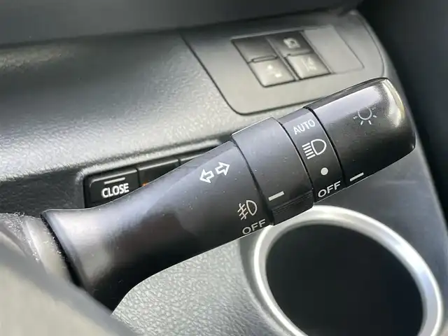 トヨタ シエンタ G クエロ 静岡県 2017(平29)年 3.9万km ヴィンテージブラウンパールクリスタルシャイン 1オーナー　/衝突軽減B /両側パワスラ　/純正ナビ　/地デジ　/Bカメラ　/12.1型後席モニター　/半革シート　/前席シートヒーター　　/ETC /ドラレコ　/オートハイビーム  /スマートキー  /スペアキー  /保証書/取説　