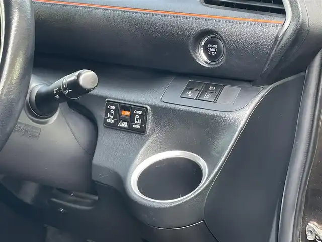 トヨタ シエンタ G クエロ 静岡県 2017(平29)年 3.9万km ヴィンテージブラウンパールクリスタルシャイン 1オーナー　/衝突軽減B /両側パワスラ　/純正ナビ　/地デジ　/Bカメラ　/12.1型後席モニター　/半革シート　/前席シートヒーター　　/ETC /ドラレコ　/オートハイビーム  /スマートキー  /スペアキー  /保証書/取説　