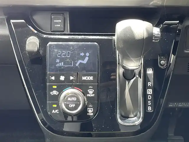 ダイハツ キャスト スタイル G SAⅡ 岐阜県 2016(平28)年 3.1万km ファイアークォーツレッドM 純正SDナビ/AM FM CD DVD TV BT/バックカメラ/スマートアシストII/ドライブレコーダー/社外フロアマット/純正アルミホイール/LEDヘッドライトオート付き/電格ミラー/取扱説明書/保証書