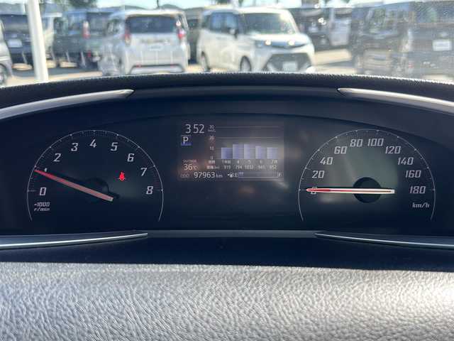 トヨタ シエンタ G 和歌山県 2016(平28)年 9.8万km ホワイトパールクリスタルシャイン TRDフルエアロ/純正ナビ/バックカメラ/プリクラッシュセーフティー/車線逸脱抑制機能/横滑り防止機能/社外アルミホイール/ETC/ドライブレコーダー/アイドリングストップ/革巻きステアリング