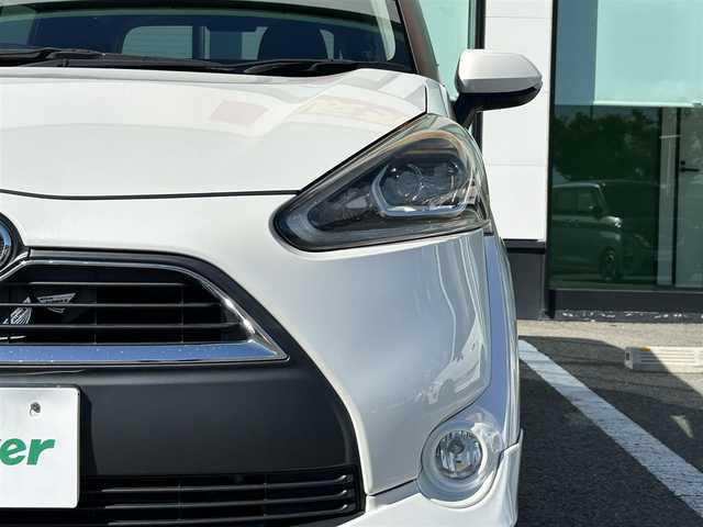 トヨタ シエンタ G 和歌山県 2016(平28)年 9.8万km ホワイトパールクリスタルシャイン TRDフルエアロ/純正ナビ/バックカメラ/プリクラッシュセーフティー/車線逸脱抑制機能/横滑り防止機能/社外アルミホイール/ETC/ドライブレコーダー/アイドリングストップ/革巻きステアリング