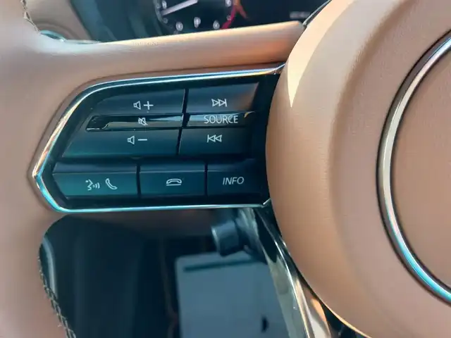 マツダ ＣＸ－６０ XD HV プレミアムスポーツ 富山県 2022(令4)年 2万km ソウルレッドクリスタルM 〇純正12.3インチナビ/〇フルセグTV/〇360°ビューモニター/〇ビルトインETC/〇4WD/〇ターボ/〇パノラマサンルーフ/〇パワーバックドア/〇スマートブレーキサポート/〇レーダークルーズコントロール/〇ブラインドスポットモニター/〇LEDヘッドランプ/〇オートライト/〇純正20インチアルミ/〇革巻きステアリング/〇パドルシフト/〇ステアリングヒーター/〇革シート/〇シートヒーター/〇シートベンチレーション/〇パワーシート/〇アドバンスドキーレス/〇禁煙車