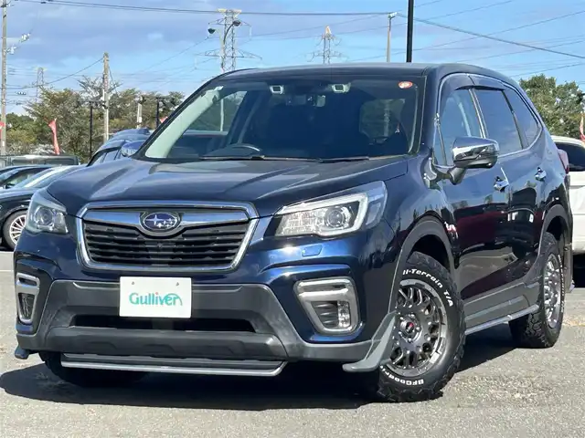 スバル フォレスター プレミアム 道央・札幌 2019(令1)年 4.4万km ダークブルーパール ４WD/ワンオーナー/社外メモリーナビ/CD/DVD/BT/フルセグ/社外フリップダウンモニター/アイサイト/衝突被害軽減ブレーキ/横滑り防止装置/レーダークルーズコントロール/レーンキープアシスト/リアパーキングセンサー/ブラインドスポットモニター/フロント/サイド/バックカメラ/ビルトインETC/ドライブレコーダー/XMODE/SI-DRIVE/SRH/アイドリングストップ/パワーバックドア/前席パワーシート/D席メモリーシート/全席シートヒーター/ハーフレザーシート/革巻きステアリング/ステアリングリモコン/パドルシフト/ハンドルヒーター/プッシュスタート/スマートキー/LEDヘッドライト/オートライト/フォグランプ/電動格納ミラー/ヒーテッドドアミラー/ウィンカーミラー/フロアマット/ドアバイザー