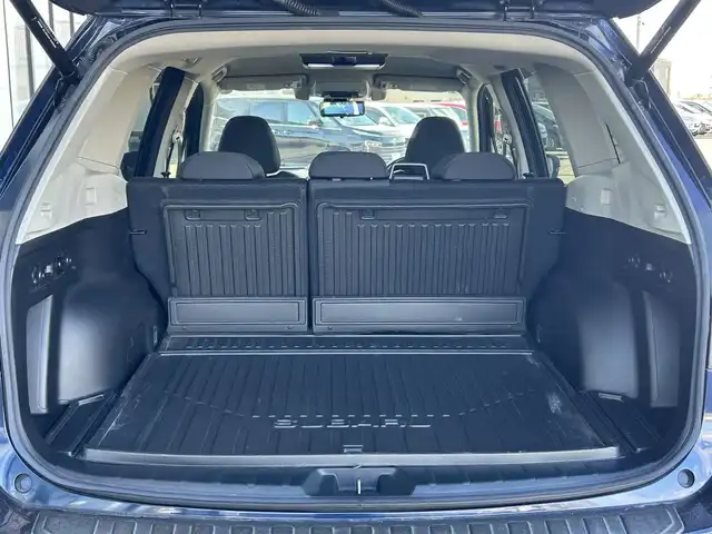 スバル フォレスター プレミアム 道央・札幌 2019(令1)年 4.4万km ダークブルーパール ４WD/ワンオーナー/社外メモリーナビ/CD/DVD/BT/フルセグ/社外フリップダウンモニター/アイサイト/衝突被害軽減ブレーキ/横滑り防止装置/レーダークルーズコントロール/レーンキープアシスト/リアパーキングセンサー/ブラインドスポットモニター/フロント/サイド/バックカメラ/ビルトインETC/ドライブレコーダー/XMODE/SI-DRIVE/SRH/アイドリングストップ/パワーバックドア/前席パワーシート/D席メモリーシート/全席シートヒーター/ハーフレザーシート/革巻きステアリング/ステアリングリモコン/パドルシフト/ハンドルヒーター/プッシュスタート/スマートキー/LEDヘッドライト/オートライト/フォグランプ/電動格納ミラー/ヒーテッドドアミラー/ウィンカーミラー/フロアマット/ドアバイザー
