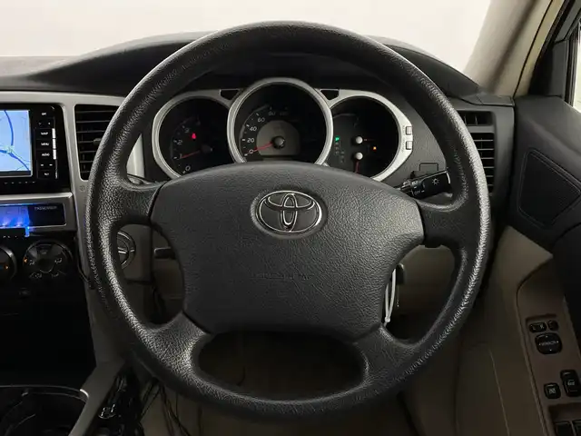 トヨタ ハイラックス サーフ SSR－X 新潟県 2004(平16)年 15.7万km ホワイトパールクリスタルシャイン ディーゼルターボ/4WD/純正カラードステップ/JAOSバンパーガード/メモリナビ/フルセグ/バックカメラ/Bluetooth/社外17インチAW/ドライブレコーダー/キーレス/HID/保証書/取説