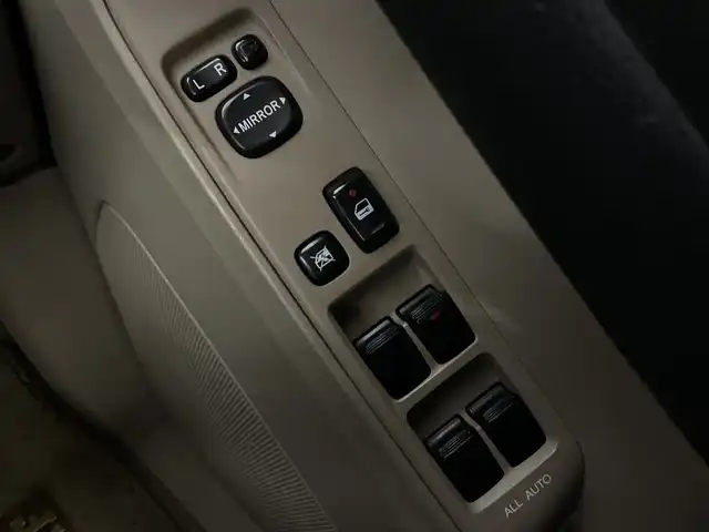 トヨタ ハイラックス サーフ SSR－X 新潟県 2004(平16)年 15.7万km ホワイトパールクリスタルシャイン ディーゼルターボ/4WD/純正カラードステップ/JAOSバンパーガード/メモリナビ/フルセグ/バックカメラ/Bluetooth/社外17インチAW/ドライブレコーダー/キーレス/HID/保証書/取説