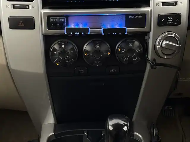 トヨタ ハイラックス サーフ SSR－X 新潟県 2004(平16)年 15.7万km ホワイトパールクリスタルシャイン ディーゼルターボ/4WD/純正カラードステップ/JAOSバンパーガード/メモリナビ/フルセグ/バックカメラ/Bluetooth/社外17インチAW/ドライブレコーダー/キーレス/HID/保証書/取説