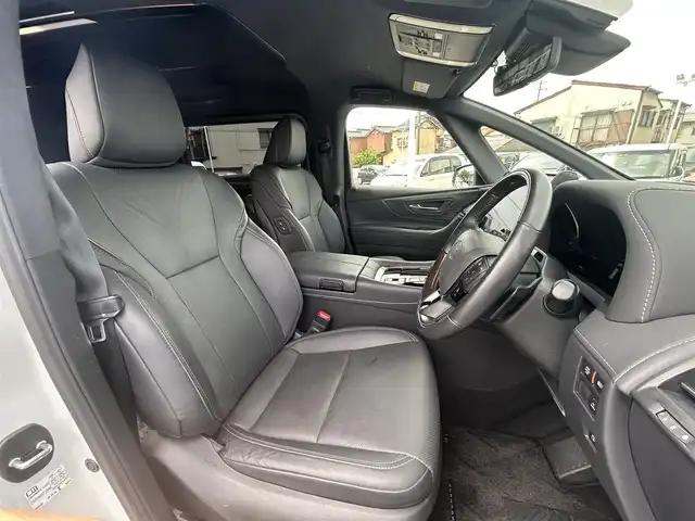トヨタ アルファードハイブリット Z 愛知県 2023(令5)年 4.9万km プラチナホワイトパールマイカ 左右独立ムーンルーフ/デジタルインナーミラー /モデリスタエアロ（F・S・R）/モデリスタガーニッシュ/純正ディスプレイオーディオ、ナビ/フルセグTV/BT/HDMI/パノラミックビューモニター/ビルトイン2.0ETC/純正18インチAW/トヨタチームメイト/トヨタセーフティセンス/ブラインドスポットモニター/ヘッドアップディスプレイ/レーダークルーズコントロール/両側パワースライドドア /パワーバックドア/置くだけ充電/AC100V電源/前後ドライブレコーダー