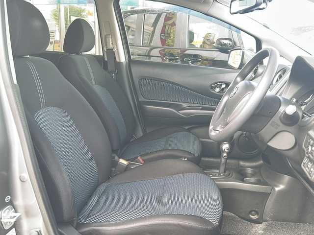 日産 ノート X FOUR Vセレ +セーフ 石川県 2014(平26)年 4.8万km ダークメタルグレー 4WD/ワンオーナー/エマージェンシーブレーキ/VDC/車線逸脱警報/純正SDナビゲーション/【CD/DVD/Bluetooth/フルセグTV】/アラウンドビューモニターセット/踏み間違い衝突防止アシスト/フロント、バックソナー/アラウンドビューモニター/ETC/インテリジェントキー/プッシュエンジンスタート/純正ホイール付きスタッドレス4本積込/保証書/取説/スペアキー