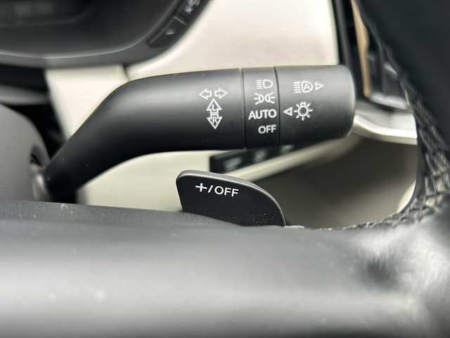 マツダ ＣＸ－６０ XD エクスクルーシブモード 三重県 2023(令5)年 2.7万km マシーングレープレミアムM 1オーナー/スマートブレーキサポート/誤発進抑制制御/車線逸脱警報システム/降車支援機能付ブラインドスポットモニタリング/レーンキープアシストシステム/緊急時車線維持支援/接近車両検知/レーダークルーズコントロール/クルージングトラフィックサポート/パノラマサンルーフ/BOSEサウンドシステム/純正12.3型SDナビ/フルセグTV/【Bluetooth/USB/スマホ連携】/360°ビューカメラ/ETC/前後ドライブレコーダー/ワイヤレス充電/ヘッドアップディスプレイ/AC100V電源/パワーバックドア/レザーシート/D/N席パワーシート/D/N席シートベンチレーション/全席シートヒーター/ステアリングヒーター/オートライト/アダプティブLEDヘッドランプ/235/50R20インチ純正AW/プッシュスタート/スマートキー/フロアマット