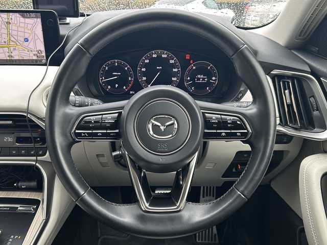 マツダ ＣＸ－６０ XD エクスクルーシブモード 三重県 2023(令5)年 2.7万km マシーングレープレミアムM 1オーナー/スマートブレーキサポート/誤発進抑制制御/車線逸脱警報システム/降車支援機能付ブラインドスポットモニタリング/レーンキープアシストシステム/緊急時車線維持支援/接近車両検知/レーダークルーズコントロール/クルージングトラフィックサポート/パノラマサンルーフ/BOSEサウンドシステム/純正12.3型SDナビ/フルセグTV/【Bluetooth/USB/スマホ連携】/360°ビューカメラ/ETC/前後ドライブレコーダー/ワイヤレス充電/ヘッドアップディスプレイ/AC100V電源/パワーバックドア/レザーシート/D/N席パワーシート/D/N席シートベンチレーション/全席シートヒーター/ステアリングヒーター/オートライト/アダプティブLEDヘッドランプ/235/50R20インチ純正AW/プッシュスタート/スマートキー/フロアマット