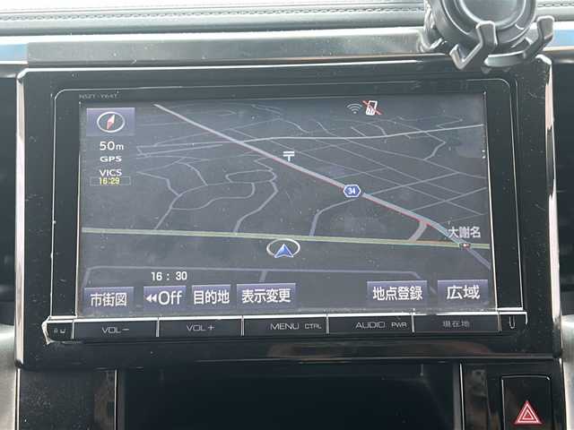 トヨタ ヴェルファイア Z 沖縄県 2016(平28)年 5.1万km ホワイトパールクリスタルシャイン 純正ナビ・TV・Bluetooth・CD・DVD/フリップダウンモニター/両側パワースライドドア/バックカメラ/ETC/コーナーセンサー/オートライト/電子サイドブレーキ/オートホールド/電動格納ミラー