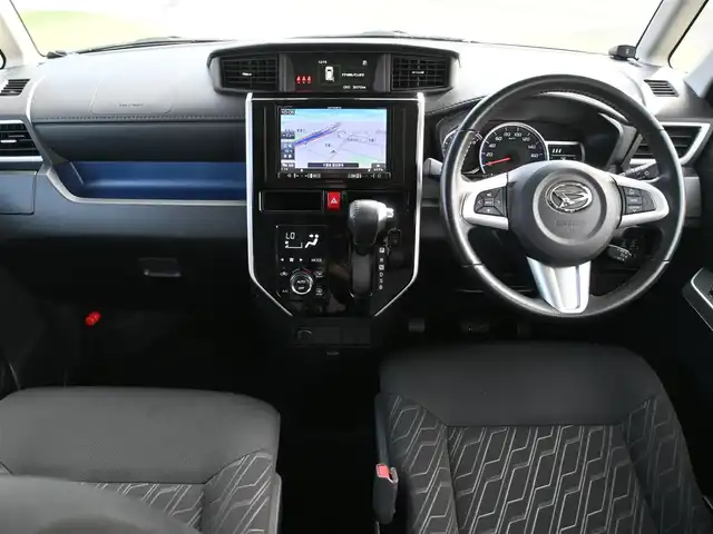 ダイハツ トール カスタムG SAⅡ 千葉県 2018(平30)年 3.7万km パールホワイトⅢ スマートアシストII/クルーズコントロール/両側パワースライドドア/社外メモリーナビ/地デジTV/【DVD/CD再生機能　Bluetooth接続】/バックカメラ/ドライブレコーダー/革巻きステアリング/ステアリングスイッチ/ETC/LEDヘッドライト/フォグライト/コーナーセンサー/純正14インチアルミホイル/スマートキー