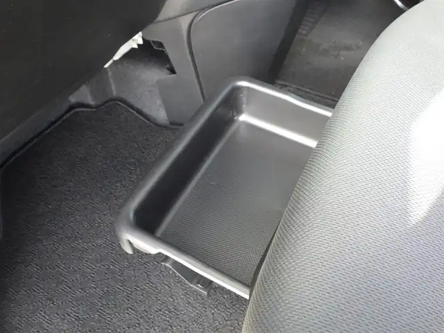 ダイハツ トール カスタムG SAⅡ 千葉県 2018(平30)年 3.7万km パールホワイトⅢ スマートアシストII/クルーズコントロール/両側パワースライドドア/社外メモリーナビ/地デジTV/【DVD/CD再生機能　Bluetooth接続】/バックカメラ/ドライブレコーダー/革巻きステアリング/ステアリングスイッチ/ETC/LEDヘッドライト/フォグライト/コーナーセンサー/純正14インチアルミホイル/スマートキー