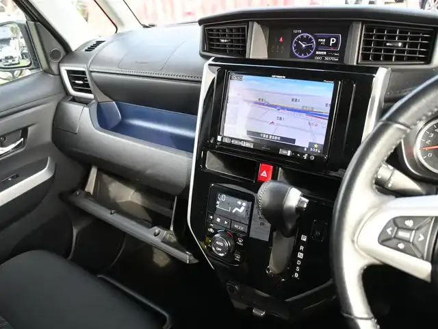 ダイハツ トール カスタムG SAⅡ 千葉県 2018(平30)年 3.7万km パールホワイトⅢ スマートアシストII/クルーズコントロール/両側パワースライドドア/社外メモリーナビ/地デジTV/【DVD/CD再生機能　Bluetooth接続】/バックカメラ/ドライブレコーダー/革巻きステアリング/ステアリングスイッチ/ETC/LEDヘッドライト/フォグライト/コーナーセンサー/純正14インチアルミホイル/スマートキー