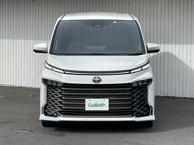 トヨタ ヴォクシー S－Z 長野県 2022(令4)年 1.9万km ホワイトパールクリスタルシャイン Toyota Safety Sense P/純正10.5インチメモリナビ/・CD/DVD/Bluetooth/フルセグTV/全周囲モニター/両側パワースライドドア/トヨタチームメイトアドバンストパーク/社外デジタルインナーミラー/純正17インチAW/前席シートヒーター/前後コーナーセンサー/追従型クルーズコントロール/LEDヘッドライト/プッシュスタート/スマートキー/保証書/取扱説明書