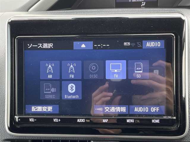 トヨタ ヴォクシー ZS 煌Ⅱ 三重県 2019(令1)年 2.3万km ブラック ・純正SDメモリーナビ/・フルセグTV CD DVD BT/・バックカメラ/・ETC2.0/・クルーズコントロール/・レーンキープアシスト/・コーナーセンサー/・両側パワースライド/・純正１６インチAW/・LEDヘッドライト/・ウォークスルー/・充電器USBポート/・取扱説明書/・保証書