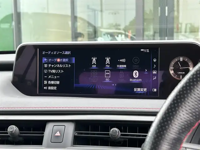レクサス ＵＸ 250h Fスポーツ 奈良県 2019(令1)年 1.9万km グラファイトブラックガラスフレーク 禁煙車/サンルーフ/黒本革シート/レクサスセーフティシステム/純正12.3型ナビ（フルセグTV/CD/DVD/Blu-ray/BT/AUX)/バックカメラ/ビルトインETC2.0/純正ドラレコ/社外前後ドラレコ/パドルシフト/パワーバックドア/パワーシート(D/N席)/シートヒーター(D/N席)/ステアリングヒーター/アダプティブクルーズコントロール/レーンキープアシスト/ブラインドスポットモニター/クリアランスソナー/電子パーキング/LEDオートライト/LEDフォグ/オートアラーム/純正18インチアルミホイール/純正フロアマット/新車時保証書/取扱説明書