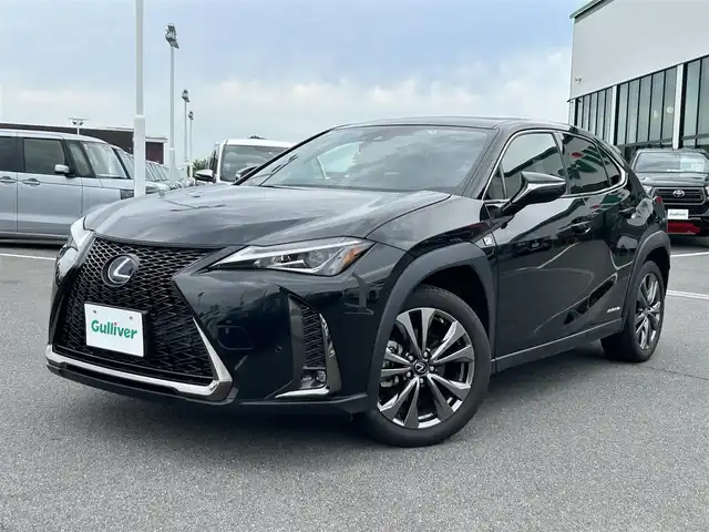 レクサス ＵＸ 250h Fスポーツ 奈良県 2019(令1)年 1.9万km グラファイトブラックガラスフレーク 禁煙車/サンルーフ/黒本革シート/レクサスセーフティシステム/純正12.3型ナビ（フルセグTV/CD/DVD/Blu-ray/BT/AUX)/バックカメラ/ビルトインETC2.0/純正ドラレコ/社外前後ドラレコ/パドルシフト/パワーバックドア/パワーシート(D/N席)/シートヒーター(D/N席)/ステアリングヒーター/アダプティブクルーズコントロール/レーンキープアシスト/ブラインドスポットモニター/クリアランスソナー/電子パーキング/LEDオートライト/LEDフォグ/オートアラーム/純正18インチアルミホイール/純正フロアマット/新車時保証書/取扱説明書