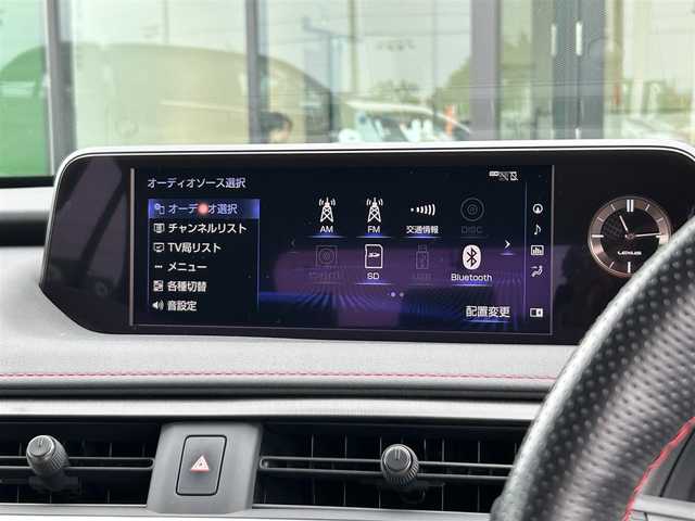 レクサス ＵＸ 250h Fスポーツ 奈良県 2019(令1)年 1.9万km グラファイトブラックガラスフレーク 禁煙車/サンルーフ/黒本革シート/レクサスセーフティシステム/純正12.3型ナビ（フルセグTV/CD/DVD/Blu-ray/BT/AUX)/バックカメラ/ビルトインETC2.0/純正ドラレコ/社外前後ドラレコ/パドルシフト/パワーバックドア/パワーシート(D/N席)/シートヒーター(D/N席)/ステアリングヒーター/アダプティブクルーズコントロール/レーンキープアシスト/ブラインドスポットモニター/クリアランスソナー/電子パーキング/LEDオートライト/LEDフォグ/オートアラーム/純正18インチアルミホイール/純正フロアマット/新車時保証書/取扱説明書