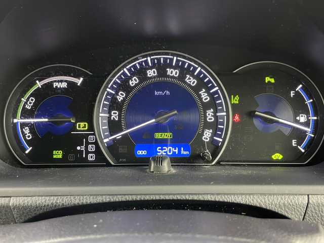 トヨタ エスクァイア ハイブリッド 愛知県 2020(令2)年 5.2万km ホワイトパールクリスタルシャイン 純正9インチナビ【Bluetooth CD DVD USB 品番：NSZT-Y68T】/バックカメラ/ビルトインETC /ドライブレコーダー/トヨタセーフティセンス/・衝突軽減/・オートマチックハイビーム/・レーンキープアシスト/レーダークルーズコントロール/LED /両側パワースライドドア/先行車発進お知らせ/パーキングサポートブレーキ/クリアランスソナー/オート電動格納ドアミラー