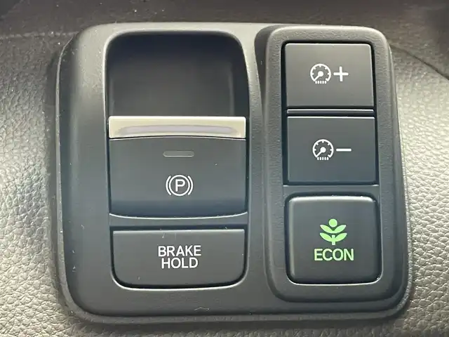 ホンダ Ｎ ＢＯＸ L 愛知県 2022(令4)年 1.7万km プラチナホワイトパール 純正ナビ　ＴＶ　ＢＴ　バックカメラ　シートヒーター　電動スライドドア　ホンダセンシング　リヤパーキングセンサー　ＬＥＤオートライト　電動パーキング　ホンダセンシング　衝突軽減装置　追従クルコン　禁煙車