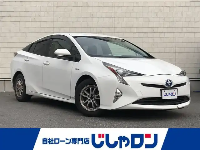 トヨタ プリウス S 栃木県 2016(平28)年 11.1万km スーパーホワイトⅡ 株)IDOMが運営する【じしゃロン小山店】の自社ローン専用車両になります。こちらは現金またはオートローンご利用時の価格です。自社ローンご希望の方は別途その旨お申付け下さい//純正ワンセグナビ/（CD/AM/FMラジオ）/(Bluetooth)/スマートキー/プッシュスタート/バックカメラ/ＥＴＣ/ステアリングリモコン/電動格納ドアミラー/パワーウインドウ/防眩ミラー/オートライト