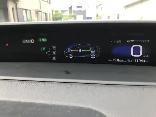 トヨタ プリウス S 栃木県 2016(平28)年 11.1万km スーパーホワイトⅡ 株)IDOMが運営する【じしゃロン小山店】の自社ローン専用車両になります。こちらは現金またはオートローンご利用時の価格です。自社ローンご希望の方は別途その旨お申付け下さい//純正ワンセグナビ/（CD/AM/FMラジオ）/(Bluetooth)/スマートキー/プッシュスタート/バックカメラ/ＥＴＣ/ステアリングリモコン/電動格納ドアミラー/パワーウインドウ/防眩ミラー/オートライト