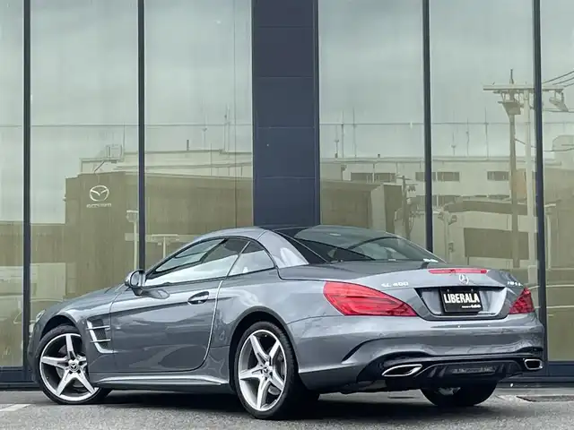 メルセデス・ベンツ ＳＬ４００ 石川県 2018(平30)年 4.7万km セレナイトグレー バックカメラ/フルセグ/レザーシート/パワーシート　D席/N席/シートヒーター　D席/N席/エアーシート　D席/N席/ステリングパイロット/アクティブブレーキーアシスト/アテンションアシスト/ブラインドスポットアシスト/レーンキープアシスト/ウィンカーミラー/LEDヘッドライト/スペアキー　1本/COMANDシステム/CD/BT/ETC