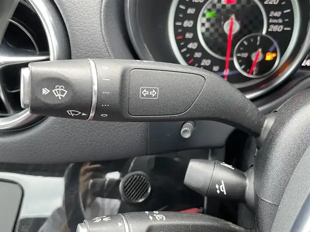 メルセデス・ベンツ ＳＬ４００ 石川県 2018(平30)年 4.7万km セレナイトグレー バックカメラ/フルセグ/レザーシート/パワーシート　D席/N席/シートヒーター　D席/N席/エアーシート　D席/N席/ステリングパイロット/アクティブブレーキーアシスト/アテンションアシスト/ブラインドスポットアシスト/レーンキープアシスト/ウィンカーミラー/LEDヘッドライト/スペアキー　1本/COMANDシステム/CD/BT/ETC