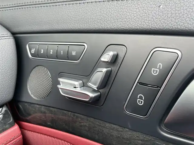 メルセデス・ベンツ ＳＬ４００ 石川県 2018(平30)年 4.7万km セレナイトグレー バックカメラ/フルセグ/レザーシート/パワーシート　D席/N席/シートヒーター　D席/N席/エアーシート　D席/N席/ステリングパイロット/アクティブブレーキーアシスト/アテンションアシスト/ブラインドスポットアシスト/レーンキープアシスト/ウィンカーミラー/LEDヘッドライト/スペアキー　1本/COMANDシステム/CD/BT/ETC
