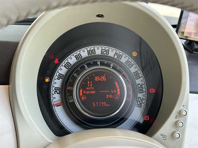 フィアット ５００ ツインエア ラウンジ 高知県 2016(平28)年 5.8万km ボサノバホワイト ガラスルーフ/FIAT ５００スポーツ専用１５インチAW/社外ナビ/【フルセグTV/BT/AUX】/バックカメラ/社外ドライブレコーダー/社外レーダー探知機